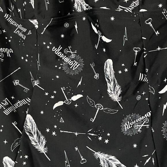 Torrid Harry Potter Swimsuit Spells Flying Keys Alohomora Bathing Suit One Piece - Picture 14 of 14